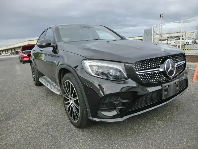 MERCEDES BENZ GLC43