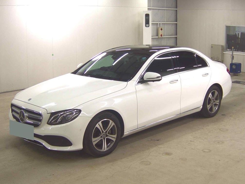 MERCEDES BENZ, E200, 2020,    WDD/6861
